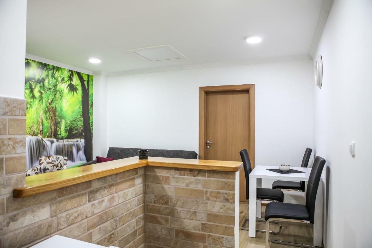 Apartman Kaća Cetinje Bagian luar foto